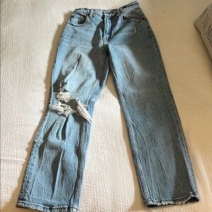 Abercrombie & Fitch The 90’s Straight Ultra High Rise Jean